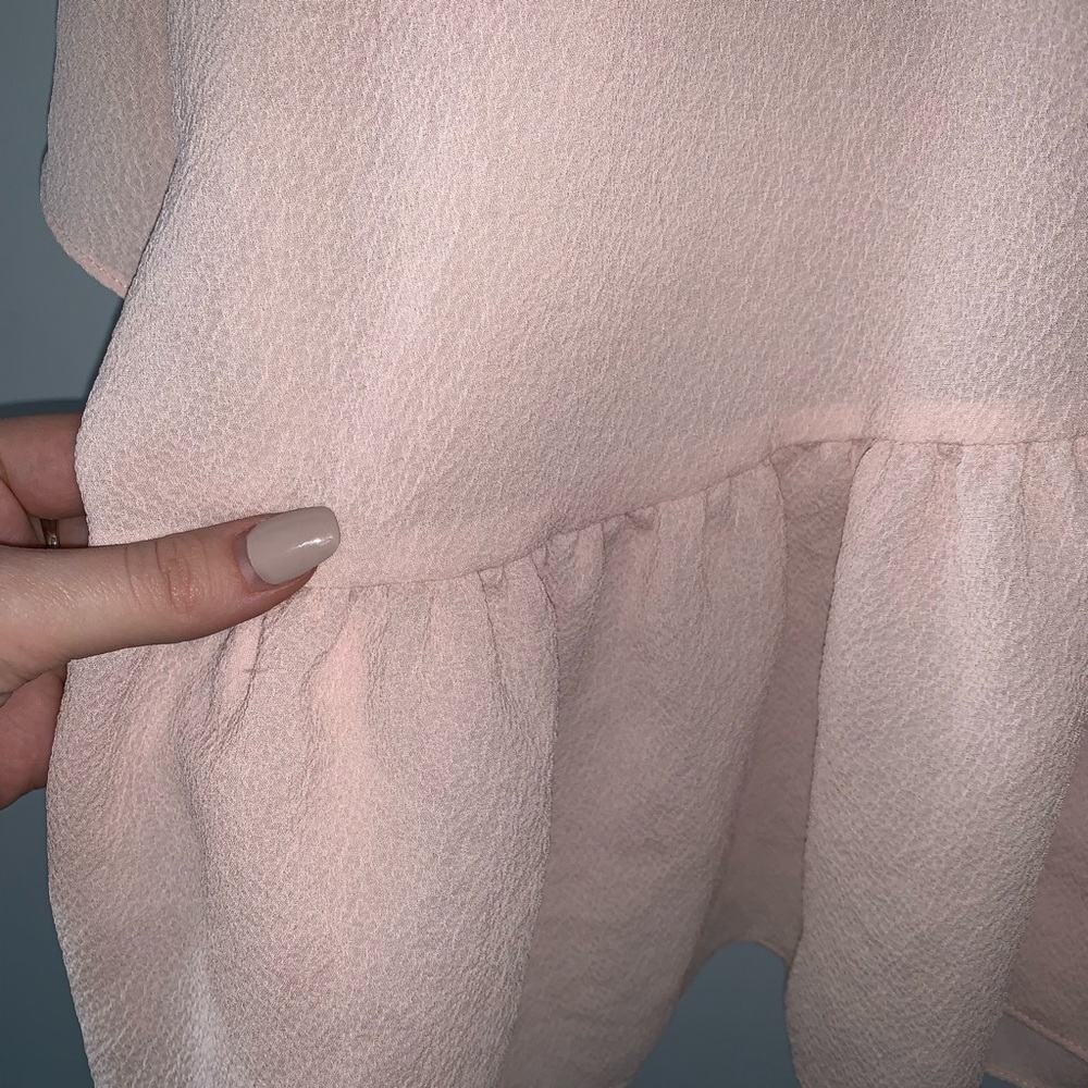 ✨Aritzia Wilfred Pink Blouse✨ - Picture 4 of 5